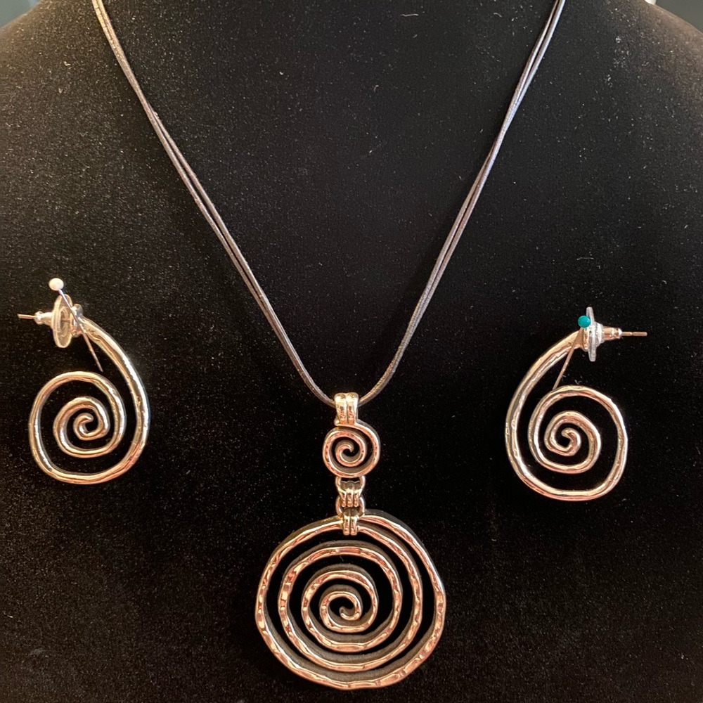 Brighton Swirl Corded Necklace and Earrings